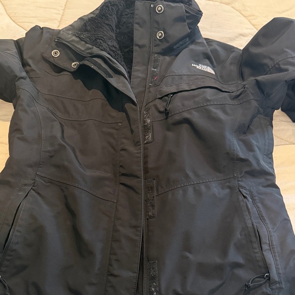 The North Face Women's Dark Ski Jacket - Picture 4 of 7